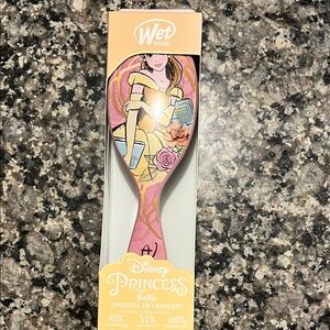 Disney Belle Wet Brush with Pink and Gold Design